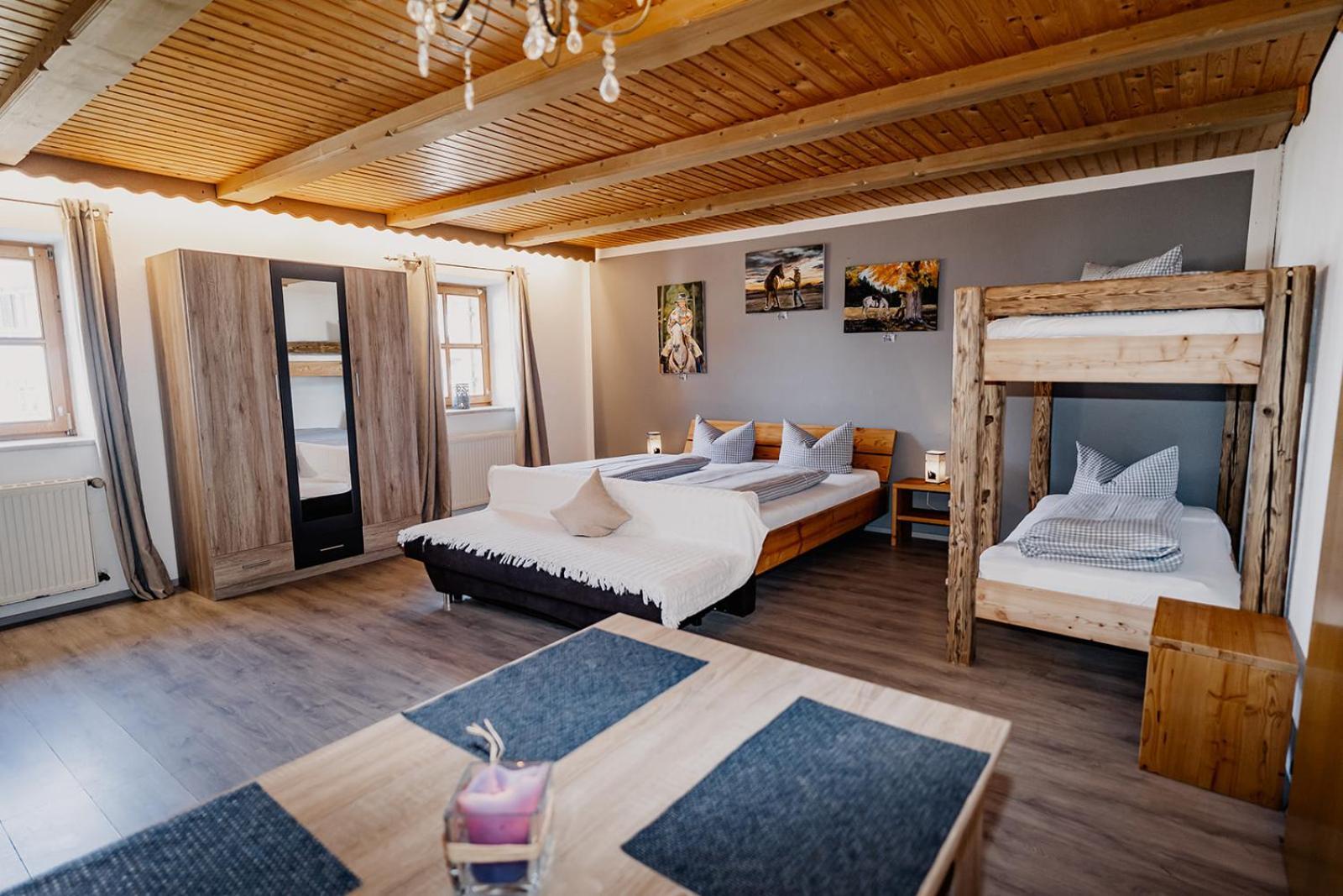 Landhotel Zum Matthiasl Bischofsreut Exterior foto